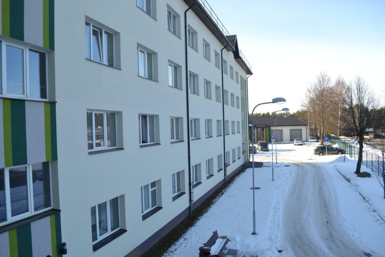 Valmieras Tehnikuma Dienesta Viesnica Exterior photo